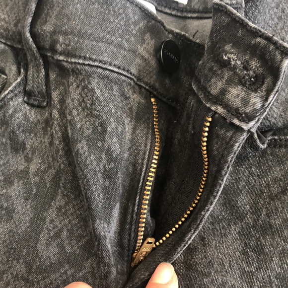 FRAME Denim Le Skinny de Jeanne Skinny Jean Snakeskin Print Tonal Python - Picture 5 of 12